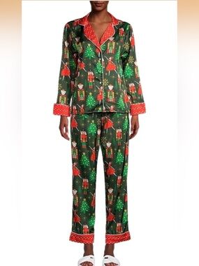 NWT Averie Sleep Nutcracker Satin Pj Set - Large